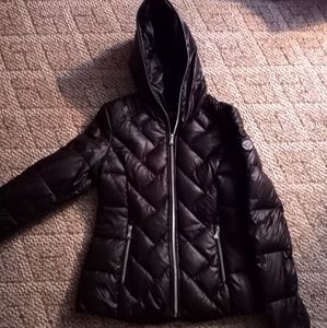 Womens size medium Guess Coat